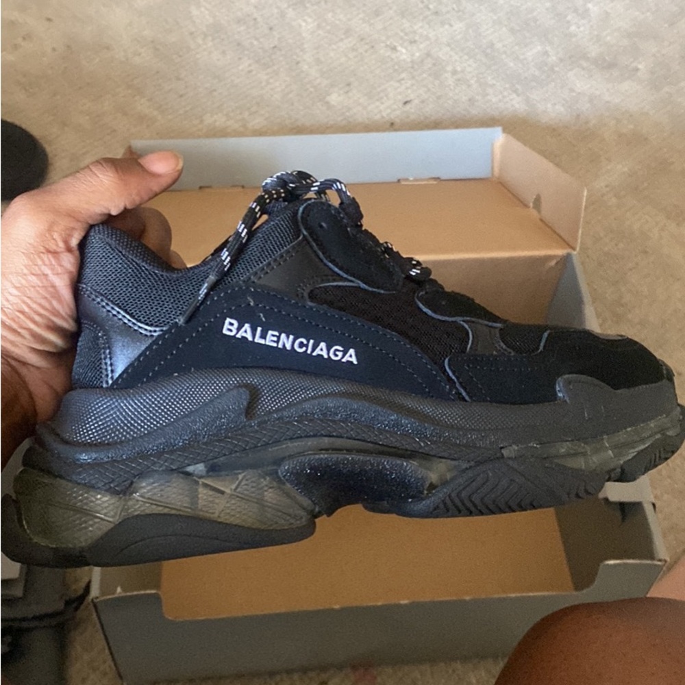 Balenciaga Triple S (47)